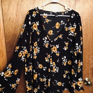 Black White & Gold Floral V-Neck Blouse